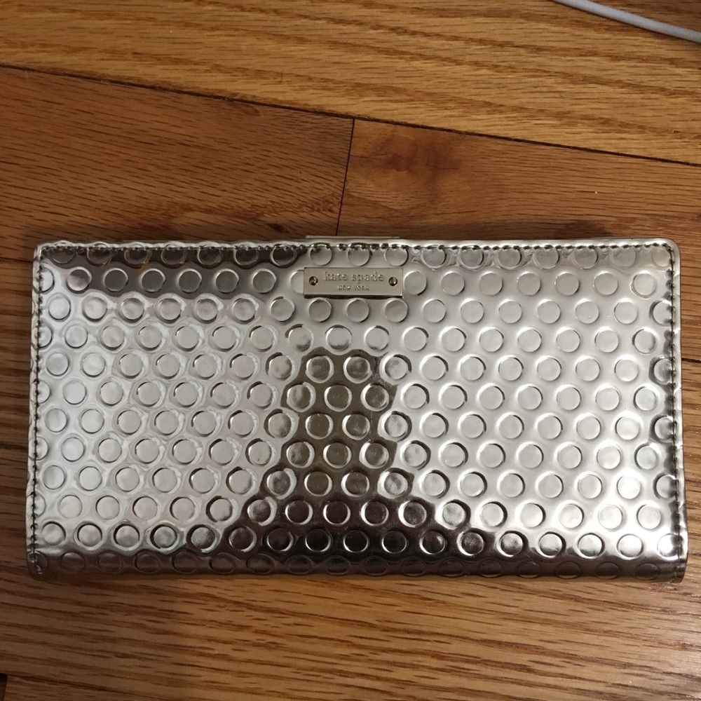 Wallet - Picture 1 of 3